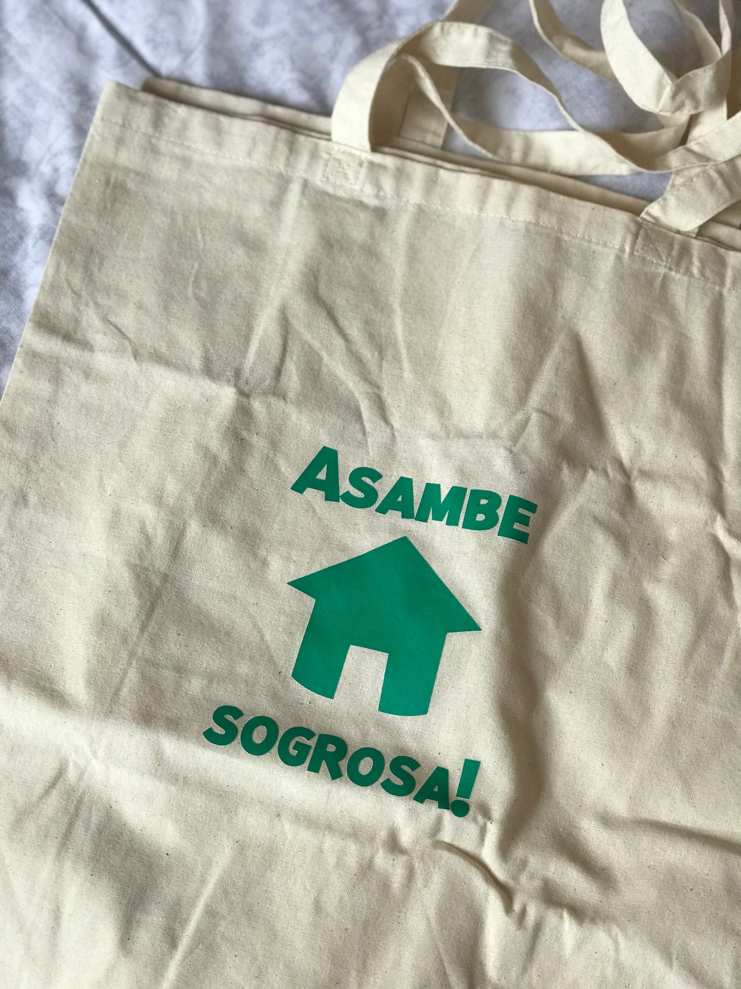 Asambe Sogrosa Tote bag